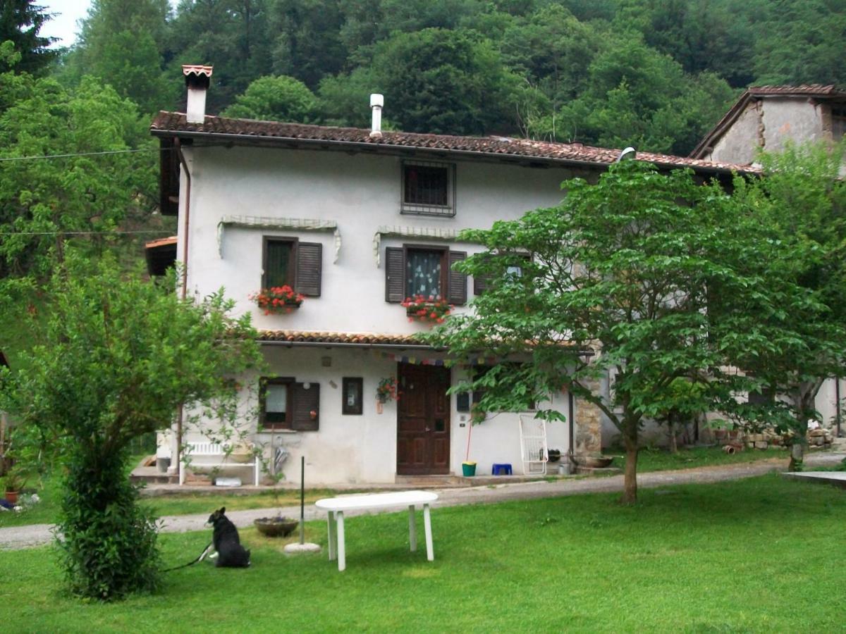 B&B In Fattoria Frisanco Exterior photo